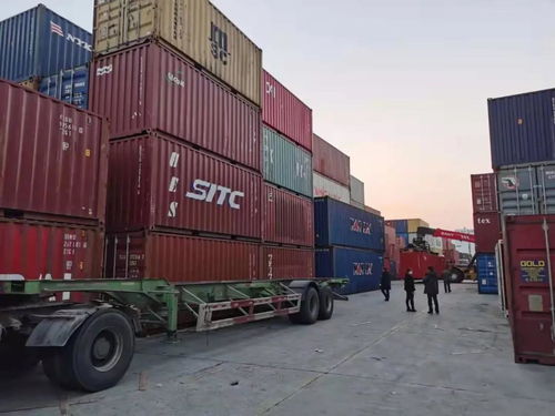 貨代車隊年終變奏 倉庫變堆場，年前最后一班崗的挑戰與堅守